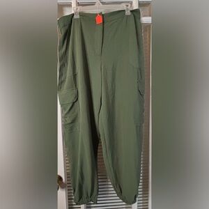 Sofia by Sofia Vergara Green Cargo Pants